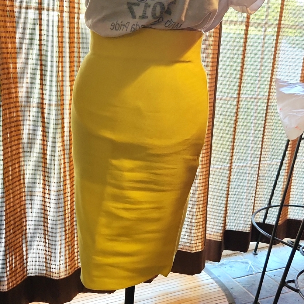 Yellow Bodycon Pencil Skirt